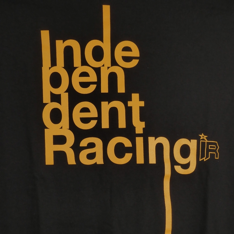 Independent Racing Streetwear | T-Shirt „HELVETICA“ | Details