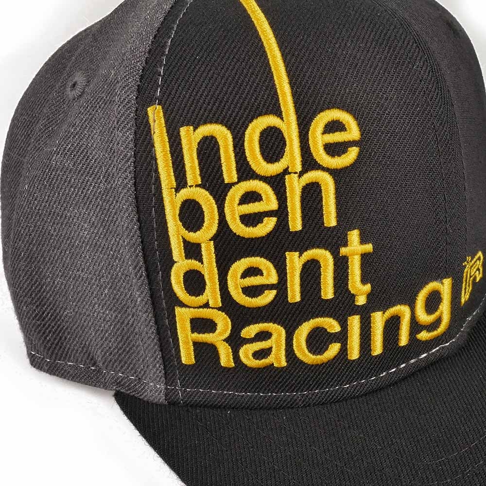 Independent Racing | Snapback Kappe „HELVETICA“ | Schriftzug